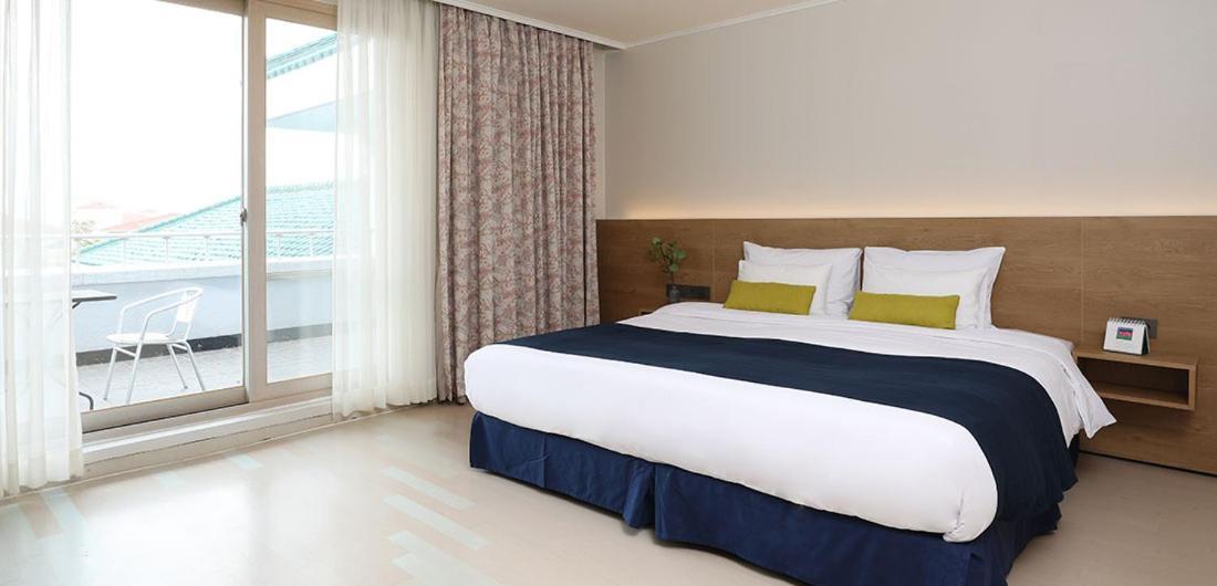 Bloom Hotel Чеджудо Экстерьер фото